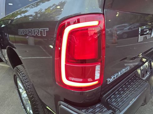 New 2026 RAM 2500 Laramie w/ Sport Appearance Package AWD/4WD image 34