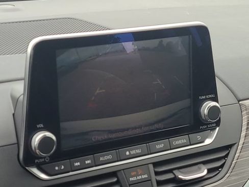 Used 2019 Nissan Altima 2.5 SL FWD image 20