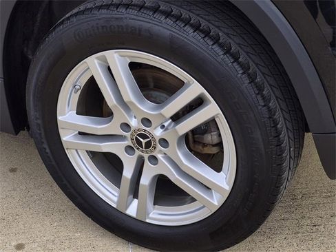 Certified 2022 Mercedes-Benz GLA 250 4MATIC image 8