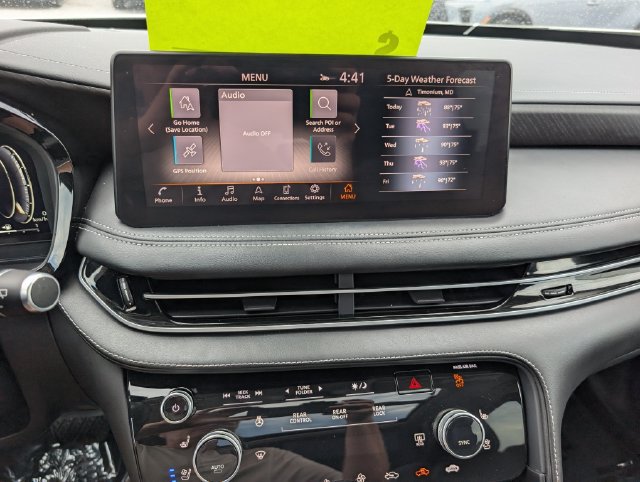 Used 2023 INFINITI QX60 Sensory w/ Cargo Package AWD/4WD image 30