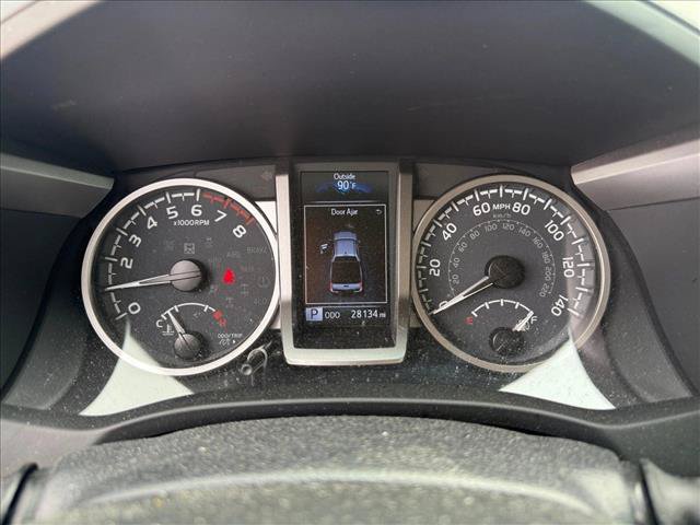 Used 2023 Toyota Tacoma SR5 RWD image 11