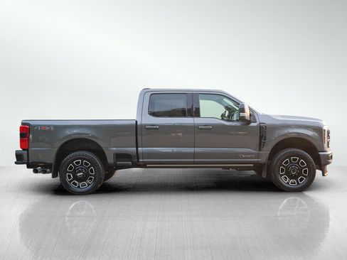 Used 2026 Ford F250 Platinum AWD/4WD image 6