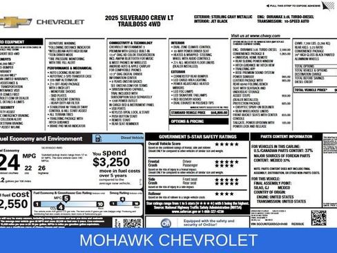 Used 2025 Chevrolet Silverado 1500 LT Trail Boss w/ Convenience Package II AWD/4WD image 2