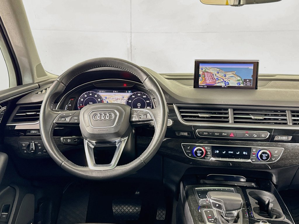 Used 2018 Audi Q7 3.0T Premium Plus w/ Premium Plus Package AWD/4WD image 13