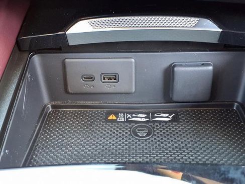 New 2026 Buick Envision Sport Touring AWD/4WD image 9