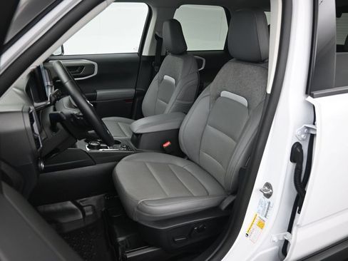 Used 2025 Ford Bronco Sport Badlands AWD/4WD image 16