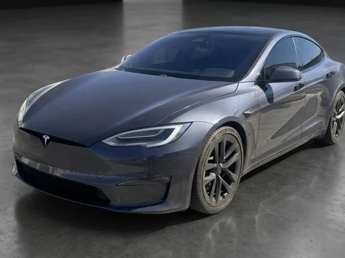 Used 2022 Tesla Model S AWD/4WD image 4