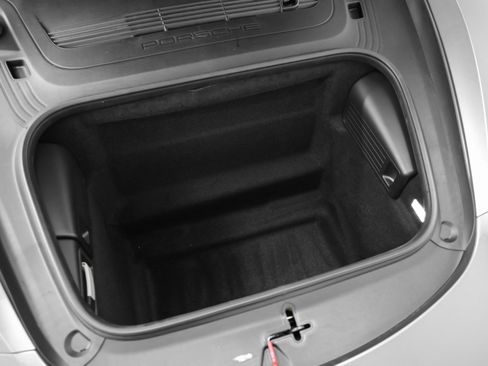 Certified 2025 Porsche 718 Cayman image 17