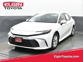 Used 2025 Toyota Camry LE video 1