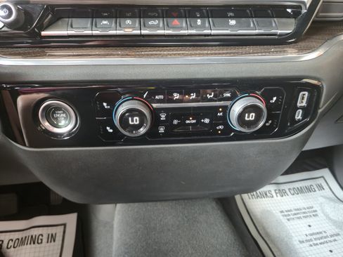 Used 2023 Chevrolet Silverado 1500 LT AWD/4WD image 24