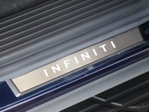 Certified 2025 INFINITI QX80 Sensory image 35
