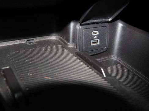 Used 2025 Ford Bronco Outer Banks image 19