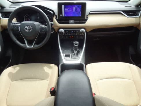 Used 2024 Toyota RAV4 XLE w/ Convenience Package AWD/4WD image 13