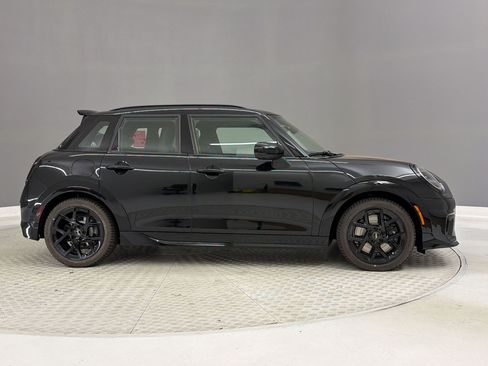 New 2026 MINI Cooper S FWD image 8