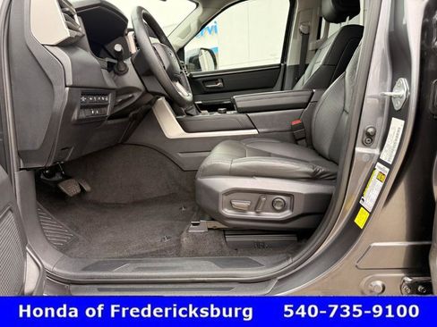 Used 2024 Toyota Tundra Limited image 40