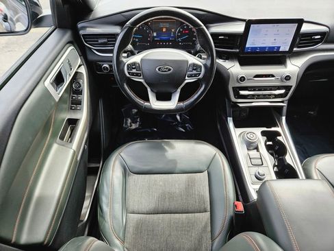 Used 2022 Ford Explorer Timberline w/ Timberline Technology Package AWD/4WD image 12