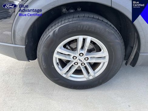 Used 2023 Ford Explorer XLT RWD image 12