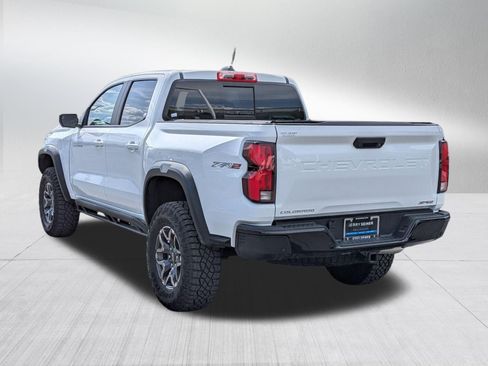 Certified 2026 Chevrolet Colorado ZR2 w/ Technology Package AWD/4WD image 4