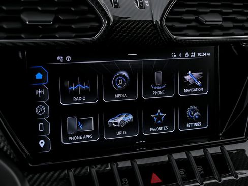 Used 2023 Lamborghini Urus Performante image 45