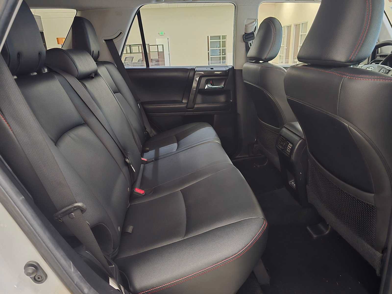Certified 2024 Toyota 4Runner TRD Off-Road Premium w/ Moonroof Package AWD/4WD image 27
