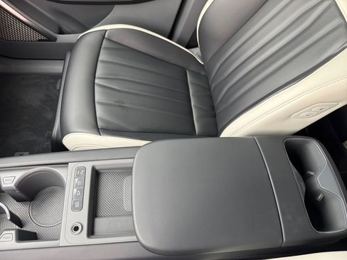 Certified 2024 Kia EV9 GT-Line image 14