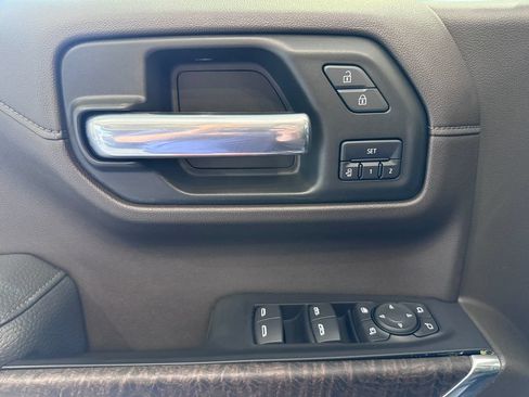 Used 2019 GMC Sierra 1500 Denali w/ Denali Ultimate Package AWD/4WD image 29