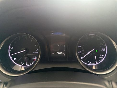 Used 2022 Toyota Camry SE FWD image 32