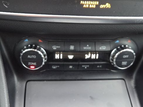 Used 2017 Mercedes-Benz GLA 250 GLA 250 image 4