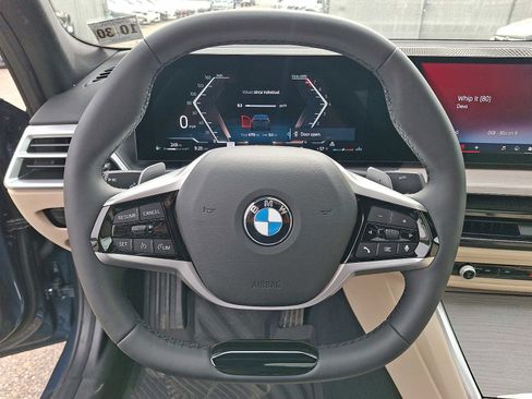 Certified 2025 BMW 330i xDrive Sedan w/ Premium Package AWD/4WD image 21
