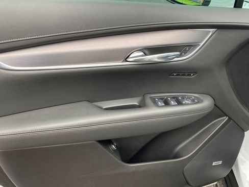 Certified 2024 Cadillac XT6 Luxury w/ LPO, Floor Liner Package FWD image 16