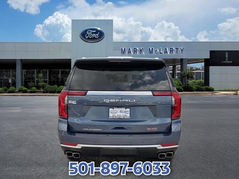 Used 2026 GMC Yukon Denali AWD/4WD image 4