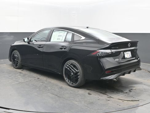 New 2026 Nissan Sentra SR w/ SR Premium Package image 6