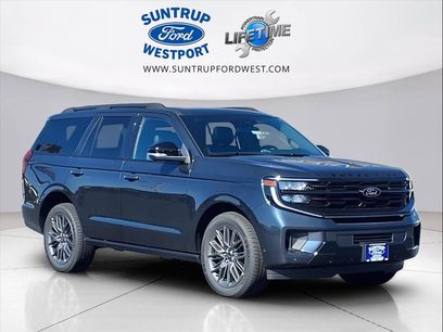 New 2025 Ford Expedition Platinum w/ Stealth Performance Package