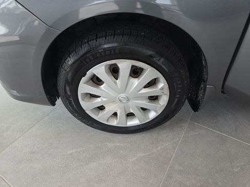 Used 2016 Nissan Versa S Plus image 29