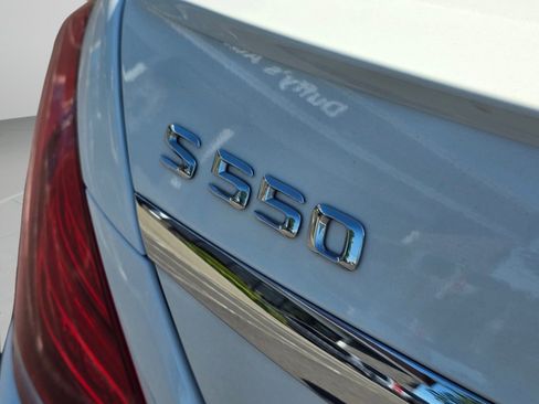Used 2015 Mercedes-Benz S 550 4MATIC Sedan image 32
