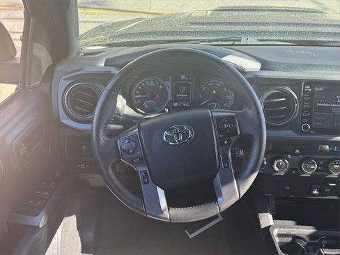 Used 2023 Toyota Tacoma TRD Sport image 13