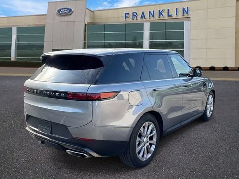 Used 2025 Land Rover Range Rover Sport SE AWD/4WD image 7