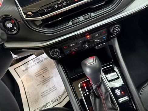 Certified 2023 Jeep Compass Trailhawk w/ Trailhawk Convenience Group AWD/4WD image 32