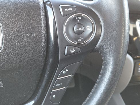 Used 2017 Honda Ridgeline RTL-E image 7