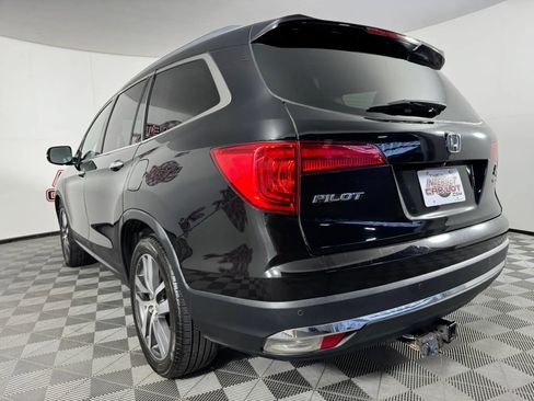 Used 2018 Honda Pilot Touring image 28