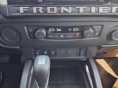 New 2025 Nissan Frontier SV w/ SV Convenience Package image 15