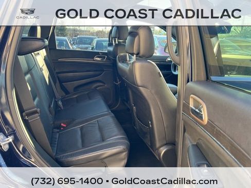 Used 2017 Jeep Grand Cherokee Limited image 8