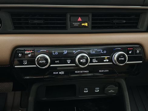 Certified 2026 Honda Passport TrailSport Elite image 37