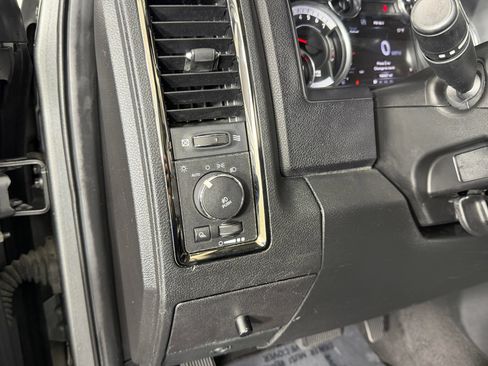 Used 2013 RAM 1500 Sport AWD/4WD image 32