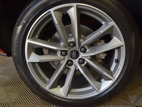 New 2025 Audi Q3 2.0T Premium image 11