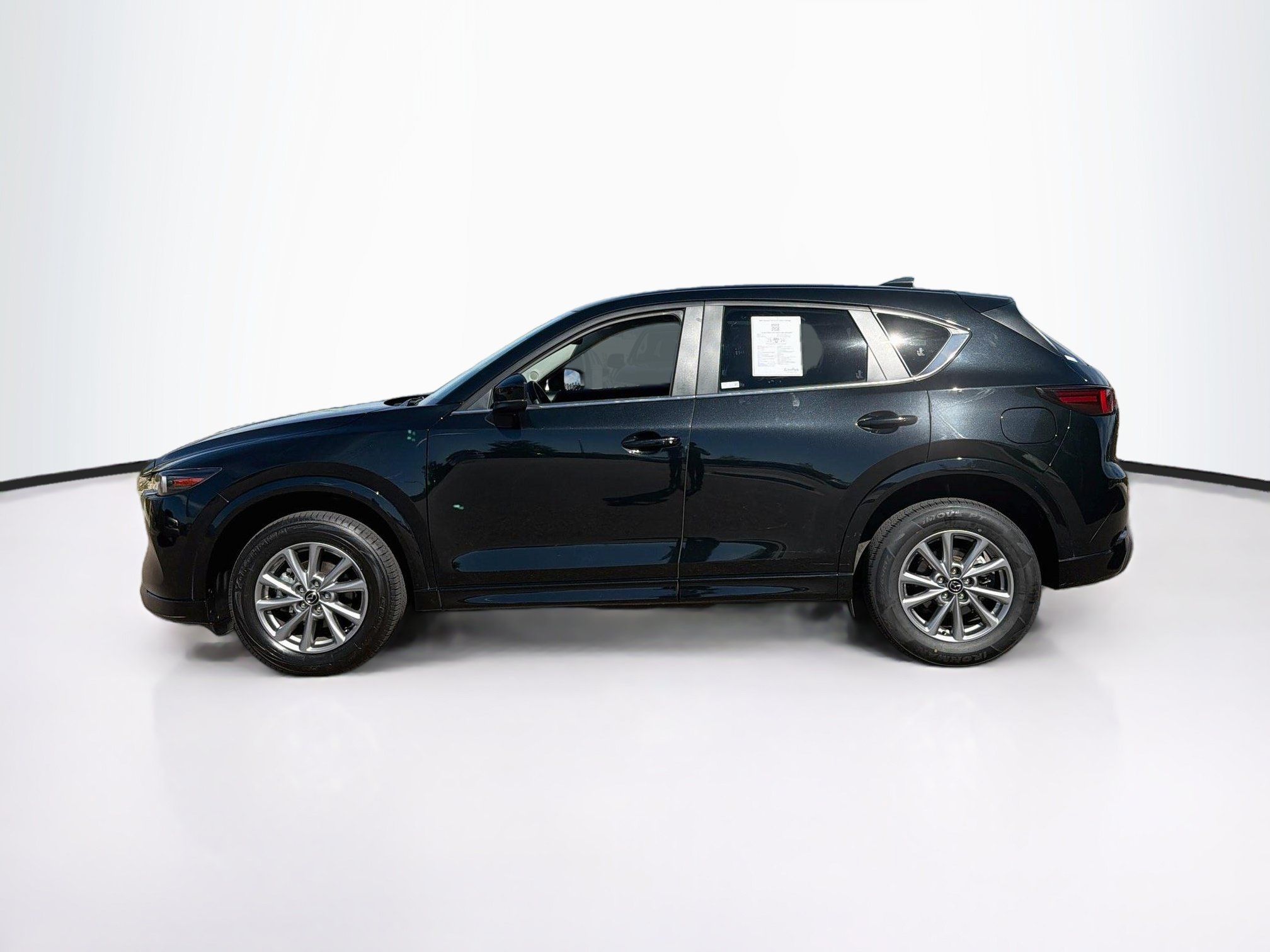 Used 2025 MAZDA CX-5 AWD 2.5 S w/ Select Package image 4