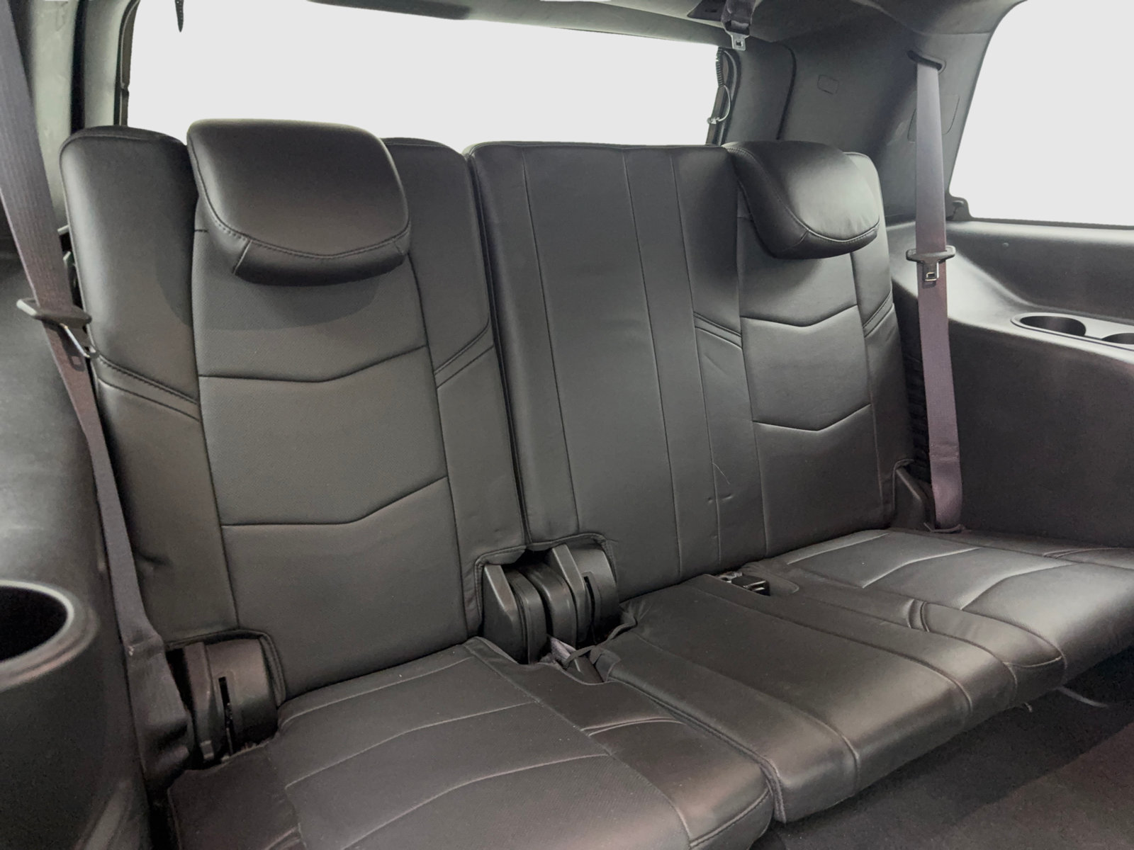 Used 2016 Cadillac Escalade Platinum AWD/4WD image 42