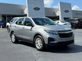 Used 2024 Chevrolet Equinox LS image 2