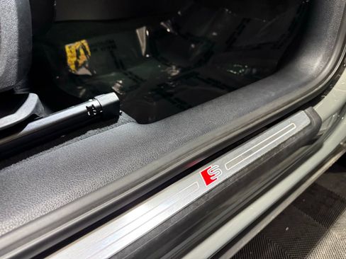 Used 2023 Audi Q3 2.0T Premium image 15