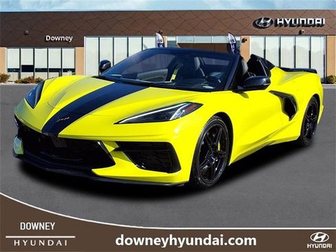 Used 2022 Chevrolet Corvette Stingray Premium Conv w/ Z51 Performance Package image 1
